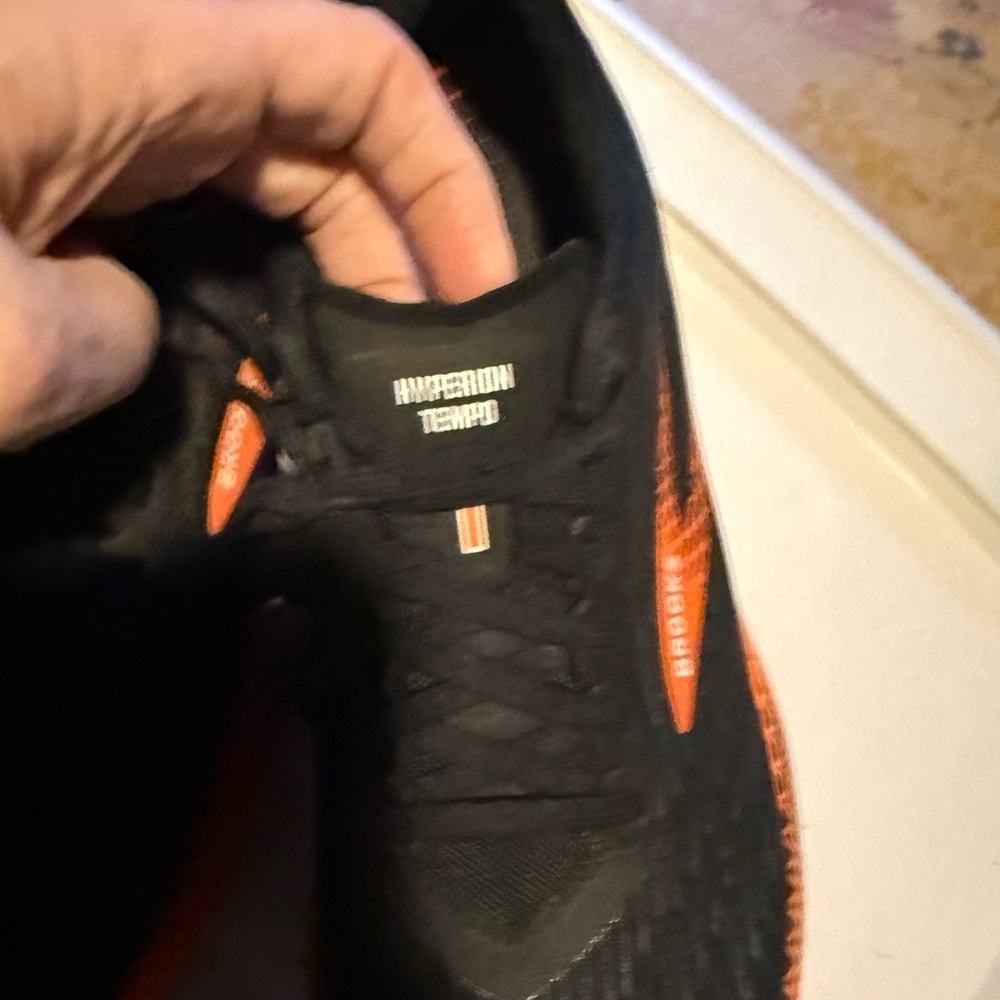Brooks Hyperion tempo Black and Orange Sneakers - Picture 4 of 6